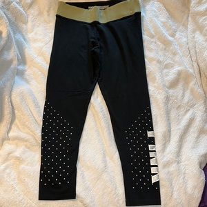 XL Victoria Secrets PINK yoga leggings